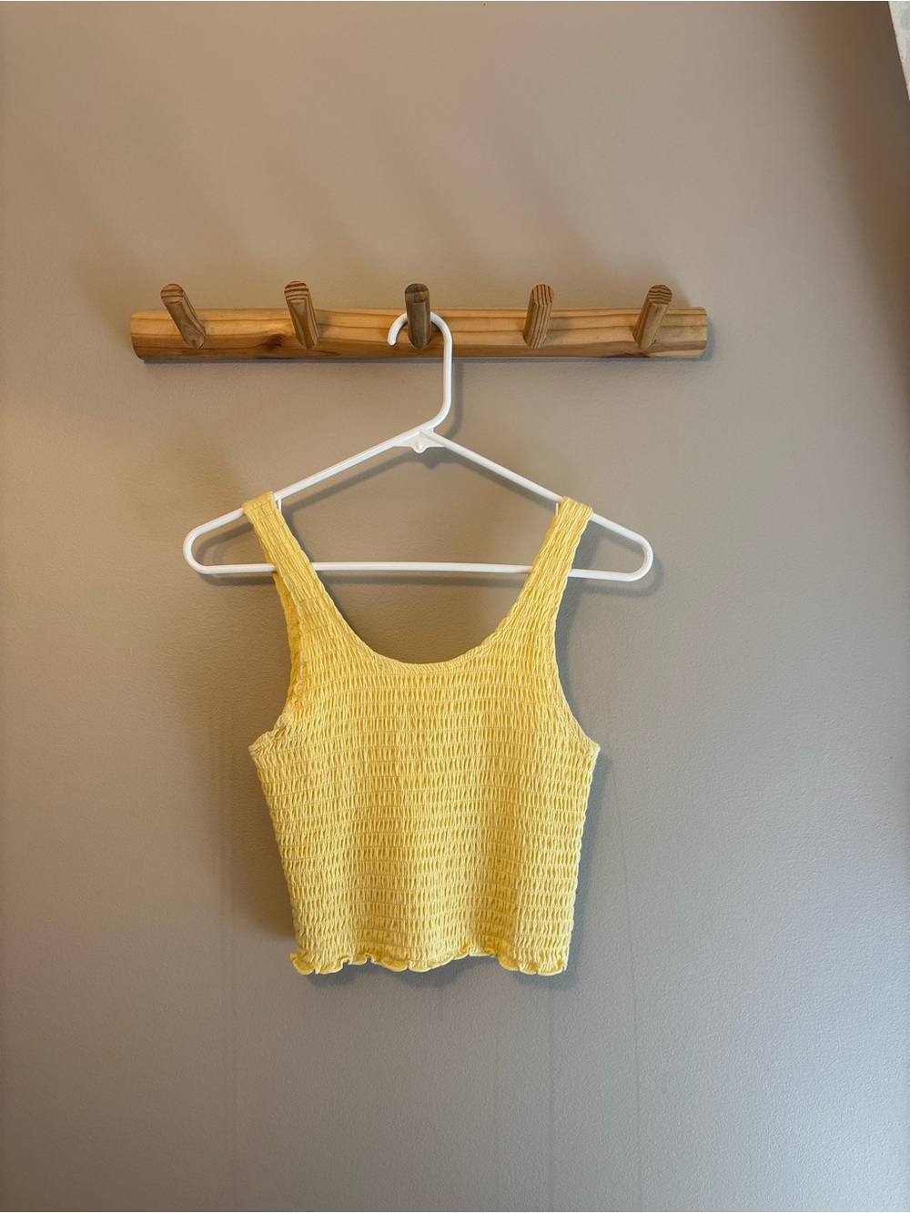 Women’s Yellow Hollister Tank Top